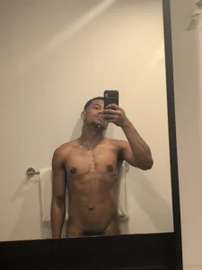 edd - Escort in Melbourne